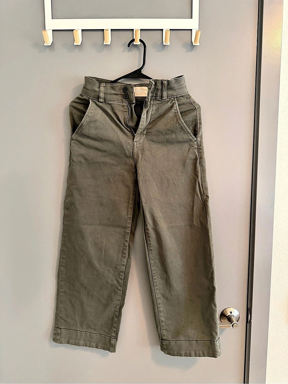 Everlane The Wide-Leg Crop Pant Wide Leg Pants in Green Size 00